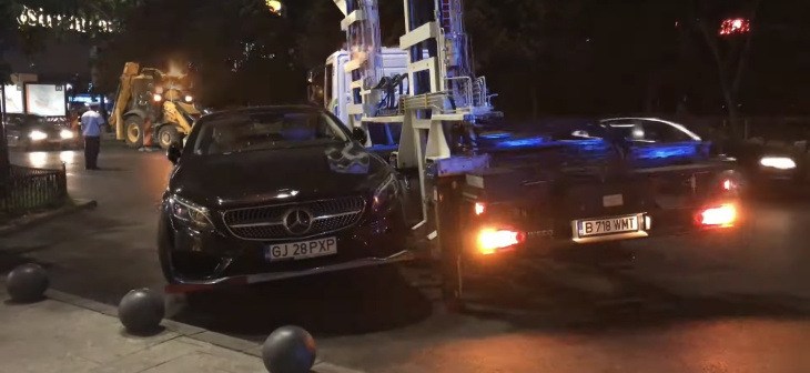 turkse sleepwagen pakt foutparkeerders binnen 60 seconden (video)