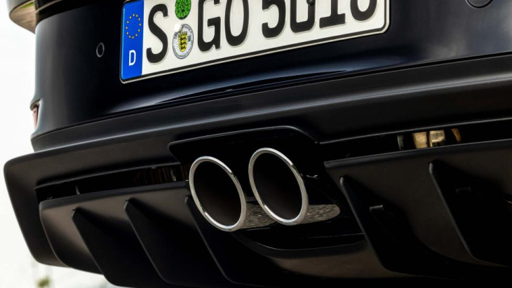 duitsland wil na 2035 benzinemotoren toestaan, als ze maar op duurzame brandstof lopen