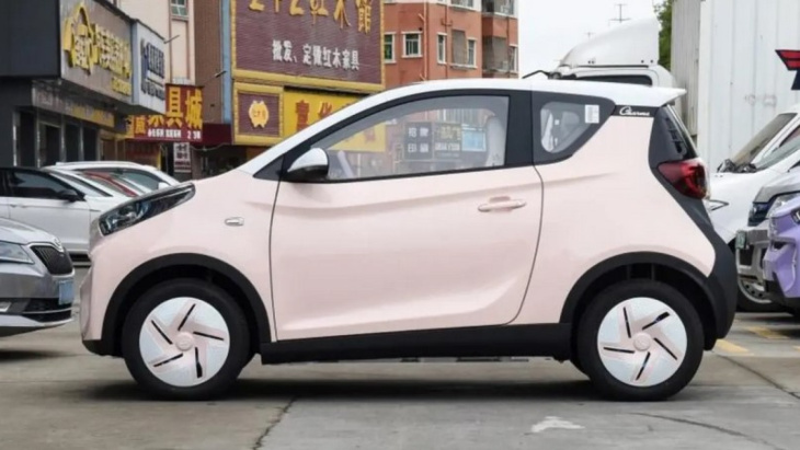 android, chery ant is de kleine elektrische auto met de prijs van een scooter en een bereik van 400 km