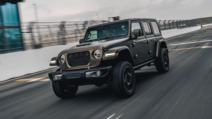 jeep wrangler 392 sam’s garage review: op het padje