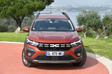 Dacia Jogger Hybrid - Meer voor minder