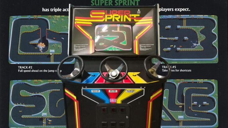 arcade story, de onvergetelijke super sprint: aangepaste auto's en driewegraces.