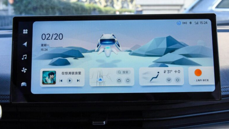 yudo yuntu de elektrische compacte auto met geïntegreerde karaoke voor een prijs van 10.000 euro