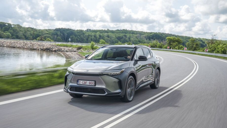 hoeveel elektrische auto’s rijden er in belgië?