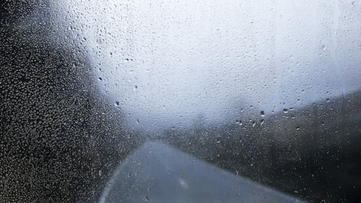 autorijden in de regen: 6 tips voor rijden in de regen