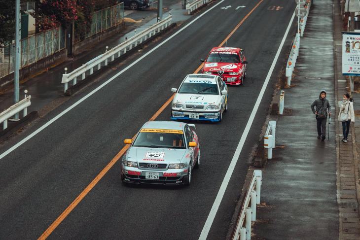 japanse autoliefhebbers bouwen massaal straatlegale raceauto’s