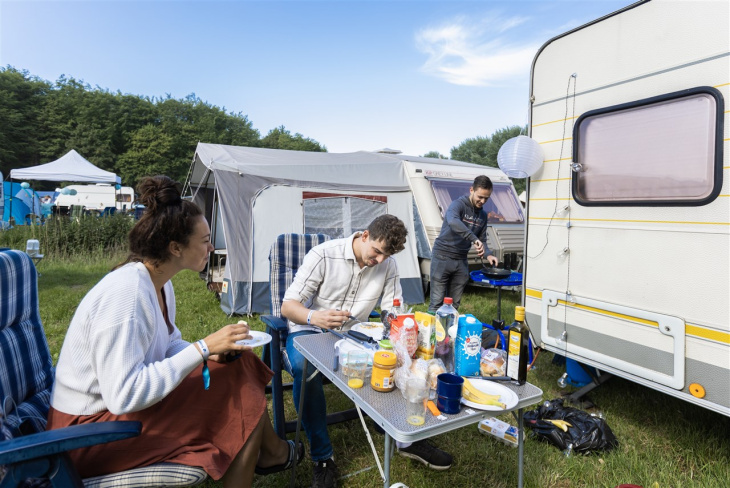steeds meer jongeren kopen campers en caravans