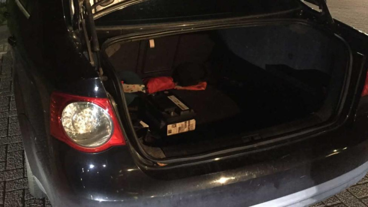 politie vindt een nogal bijzonder slachtoffer van ontvoering in kofferbak bij boxtel
