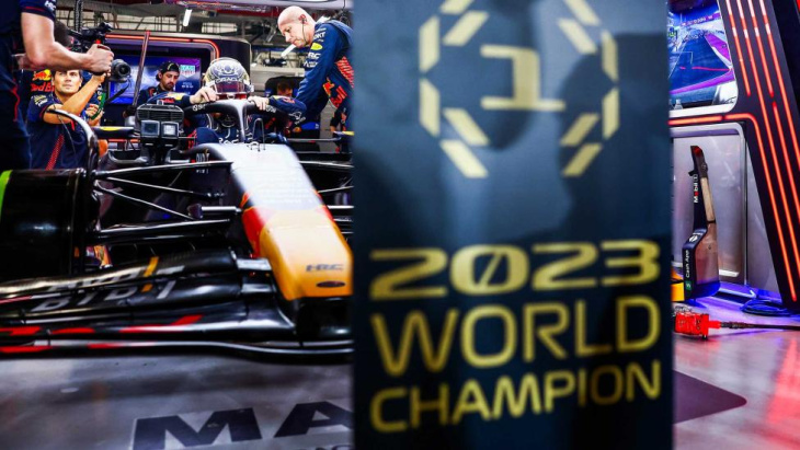 kersvers drievoudig kampioen max verstappen wint overtuigend de gp van qatar 2023