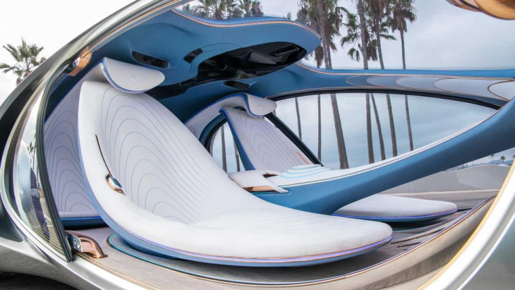 mercedes werkt aan speciale airbags voor zelfrijdende auto’s