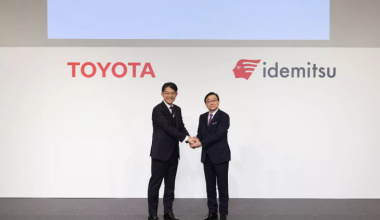 Toyota gaat op grote schaal nieuwe vastestofbatterijen ontwikkelen met 1.500 kilometer bereik