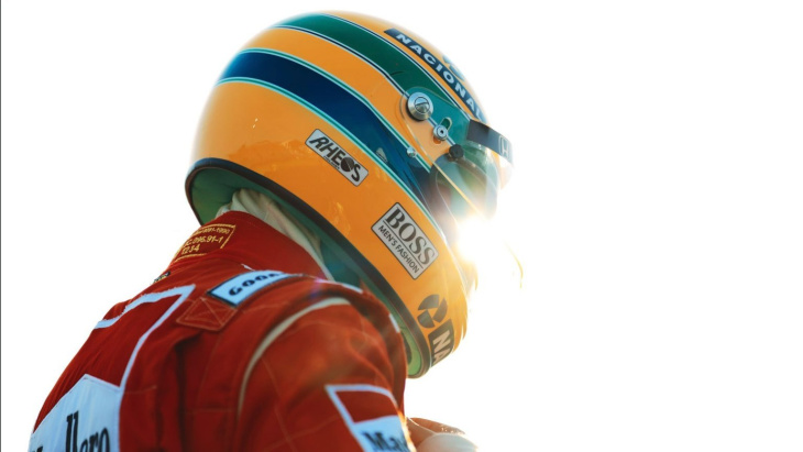 netflix onthult eerste kijk op nieuwe serie over formule 1-coureur ayrton senna