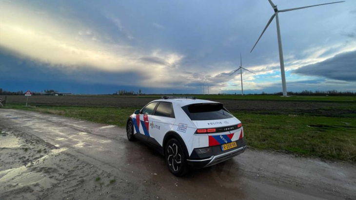 dit is de nieuwe elektrische auto van de nederlandse politie