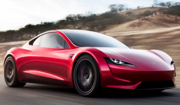 elon musk belooft dat de nieuwe tesla roadster binnen minder dan één seconde 96 km/h zal bereiken.