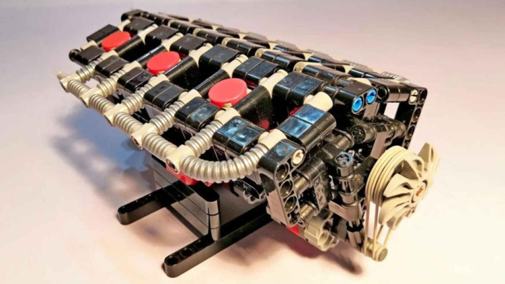 jij kunt ervoor zorgen dat deze lego brutus met 46-liter bmw-v12 er echt komt