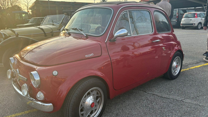 abarth fiat nuova 500: foto's van een kleine maar recordbrekende auto