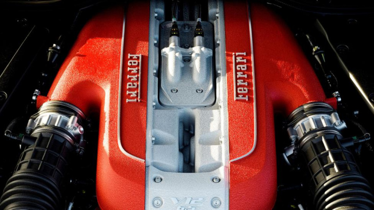 video: luister hier hoe de nieuwe v12-supercar van ferrari klinkt