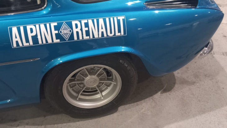 renault alpine a110: foto's van een prachtige auto
